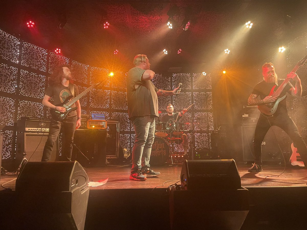 withincaskets's tweet photo. Thank you, thank you, thank you!! Last night was unreal for being our debut show. The show sold out! Thank you to everyone that came out early to catch our set. We appreciate you all and cannot wait to release more work for you all. Catch you again soon. https://t.co/bYgH0sl92K
