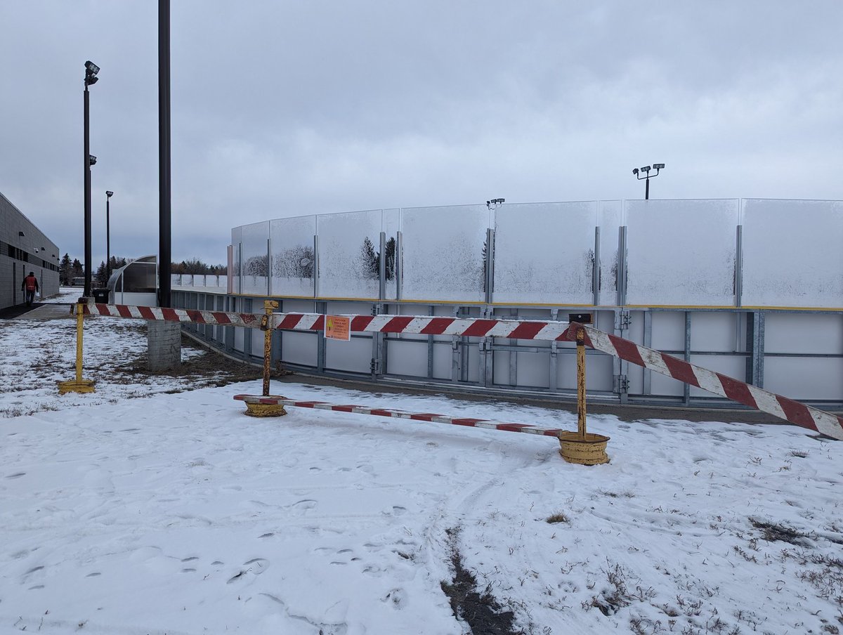 CityofWeyburn's tweet photo. Due to warmer weather, #SparkCentre ODR ice-making process is delayed.

City staff are diligently working to prepare it for use, but the public is kindly asked to refrain from going on the surface until we officially announce it's ready for users. 

1/2 https://t.co/Tn6RwNXWOt