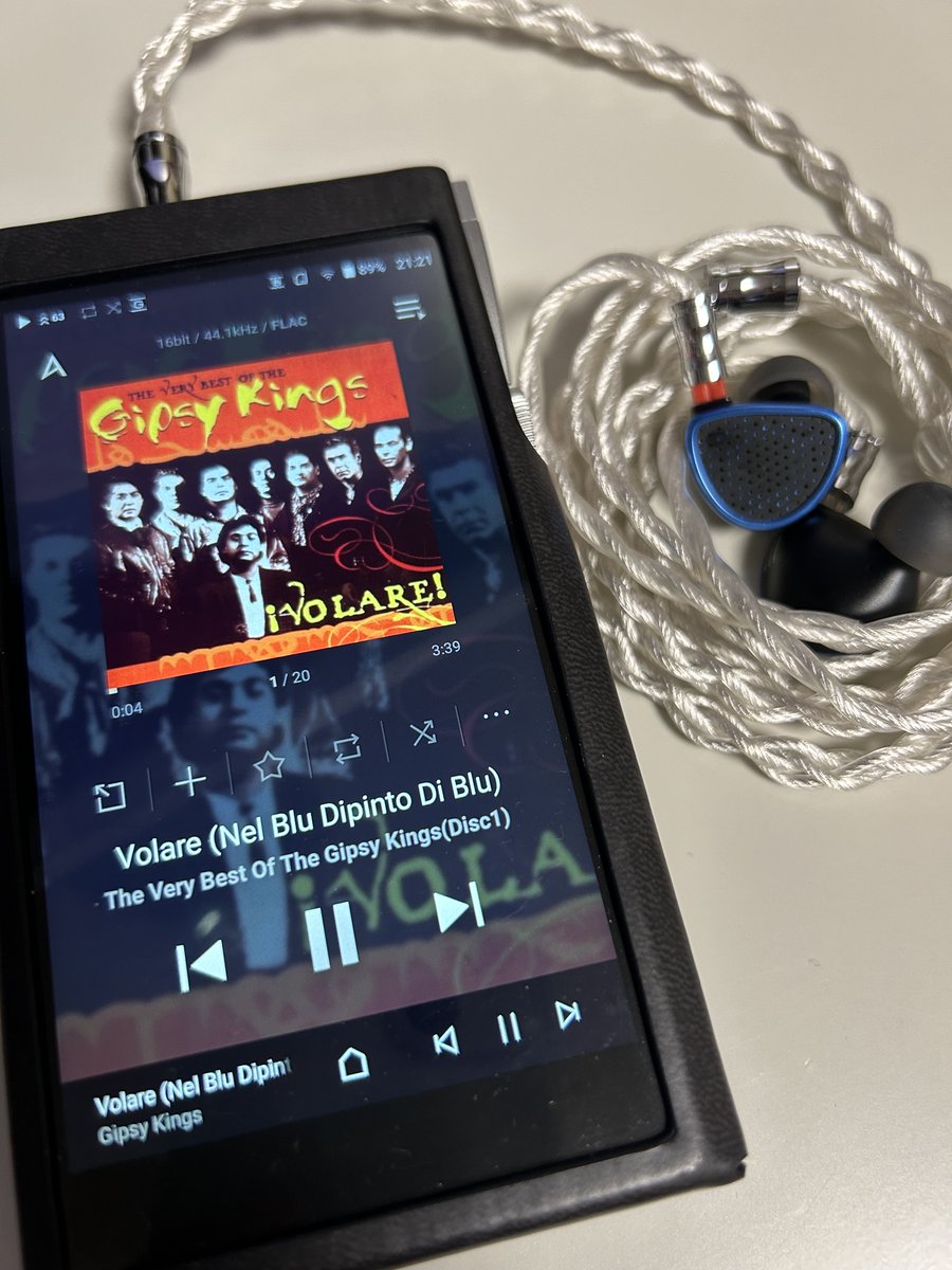 taku5729's tweet photo. 夜オデ

今夜は、
SE180 with SEM3 &amp; WhiteCrane &amp;  HOOK-X（HHB）

曲は、そろそろ🍺解禁なので🤣
Gipsy Kingsの「Volare (Nel Blu Di Pinto Di Blu)」

#AK #RAPTGO https://t.co/txX6FyxoTp