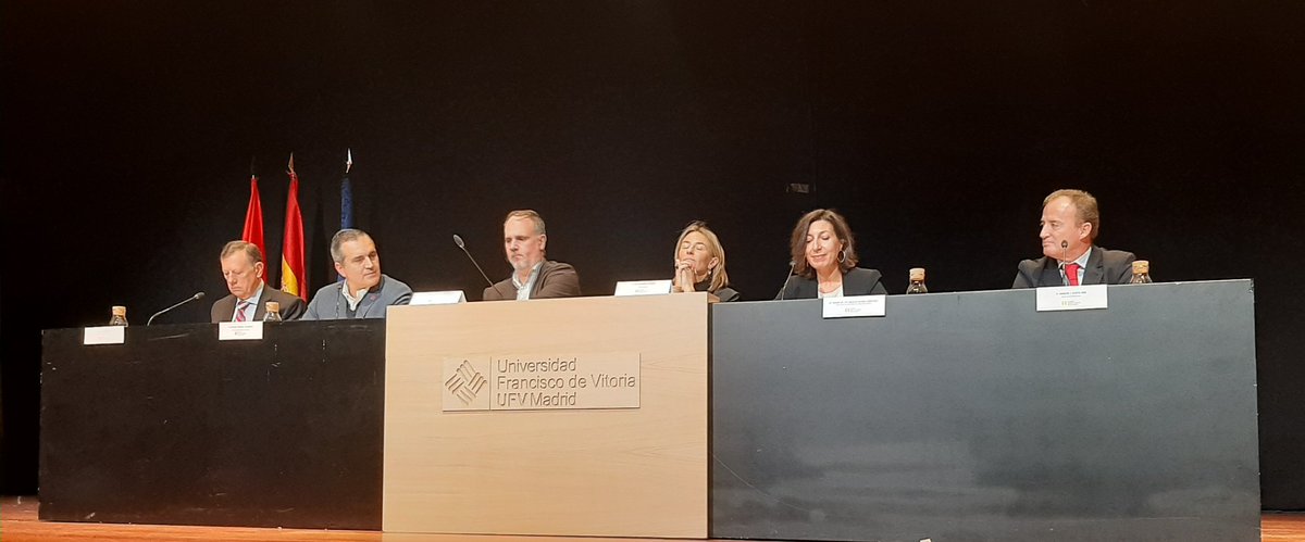 🟢 Esta mañana en el acto de clausura del Programa de DSI para Jóvenes Empresarios y Emprendedores de la Escuela de Gobierno y Liderazgo Isabel la Católica de la <a href="/ufvmadrid/">Universidad Francisco de Vitoria</a> <a href="/javierdecendra/">Javier de Cendra</a>
 #EmpresaFeValores