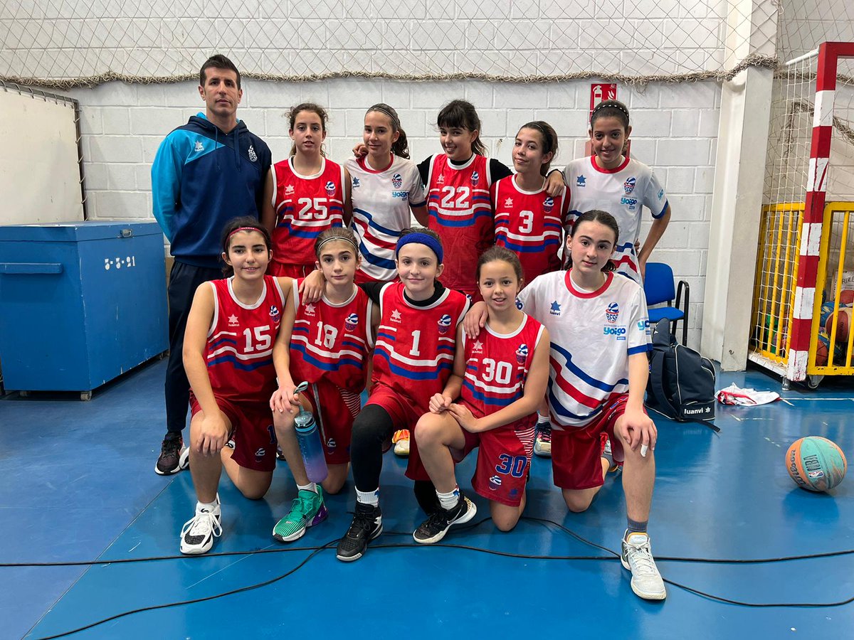BFSB_Alicante's tweet photo. 🔊@SD_ElPilar 61-52 Infantil B
Se pierde ante un gran equipo que cerró marcador en la ida.
Otro gran resultado que demuestra cómo se avanza en la #formación de la cantera #BFSB
#SomisBFSB #XBasketF en #Alicante🏀 https://t.co/4FTmxef5aI