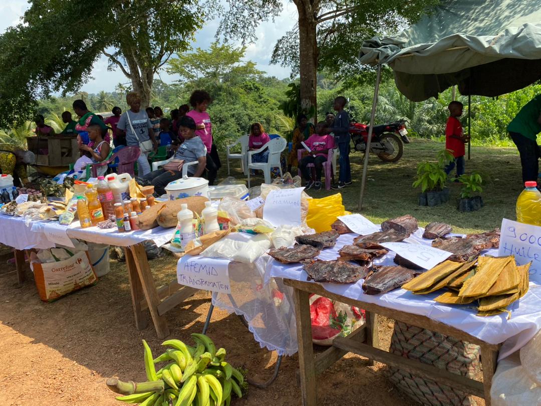 advocatesgreen1's tweet photo. 1ST EDITION OF MINI AGRIC SHOW IN CAMPO
Theme: Promoting agroecology practices and traditional knowledge in the Campo subdivision: a community engagement
14/15 Dec 2023, under the patronach of #MINADER, #CampoCouncil, 1st agric show org'sed by women association of Campo and GDA https://t.co/cGCT1ekZnk