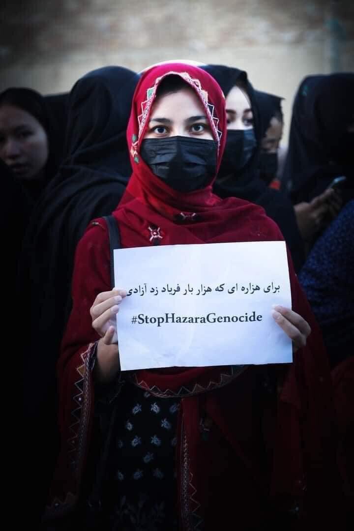 ما از نسل 💔بابه مزاری هستیم؛
برای هزاره تا خون در رگ‌ ما است فریاد خواهیم زد…

#StopHazaraGenocide