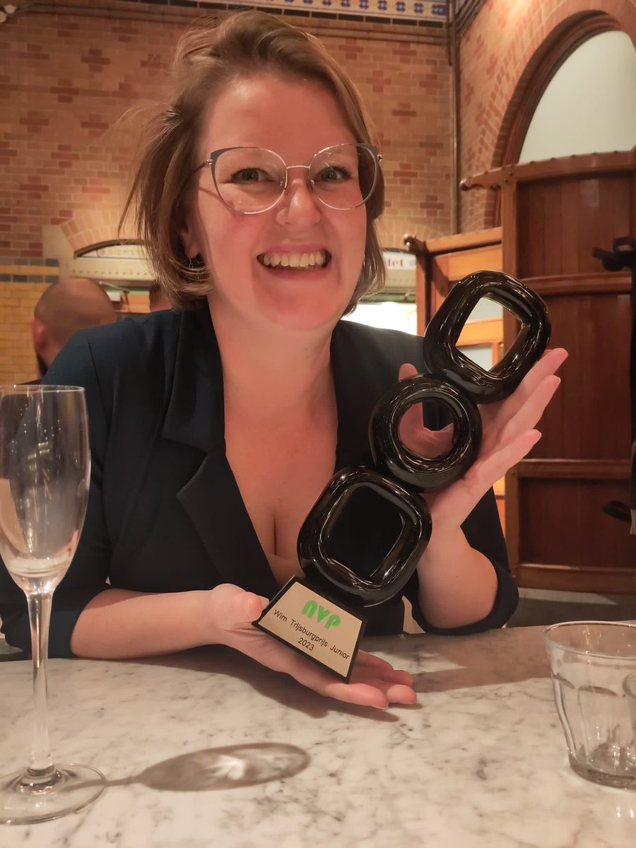 Humbled, proud and motivated to keep rowing against the tides: I received the prestigious Dutch Wim Trijsburgprijs from the <a href="/nvputrecht/">nvputrecht</a>. Chair <a href="/AnnaBartak/">Anna Bartak</a> said to feel inspired to turn own assumptions and habits inside out. Let’s make 
#meaningfulmeasurement a reflexive habit!