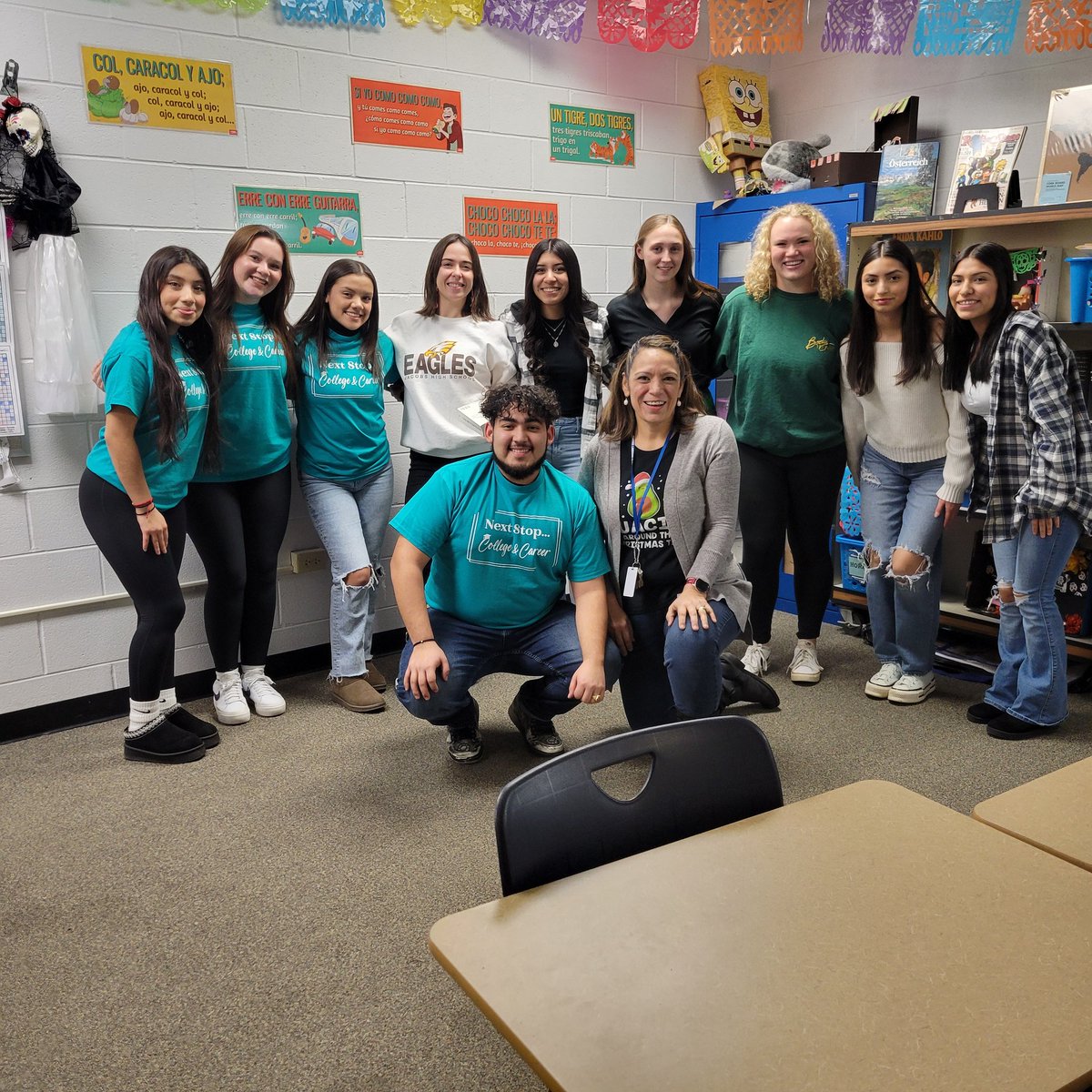 I couldn't be prouder to be connected to this group of students. The elite class of AP Spanish Literature and Culture. Their passion for learning transpires through their adversities.  Sigan adelante que viene lo bueno😘 #HDJilluminati24