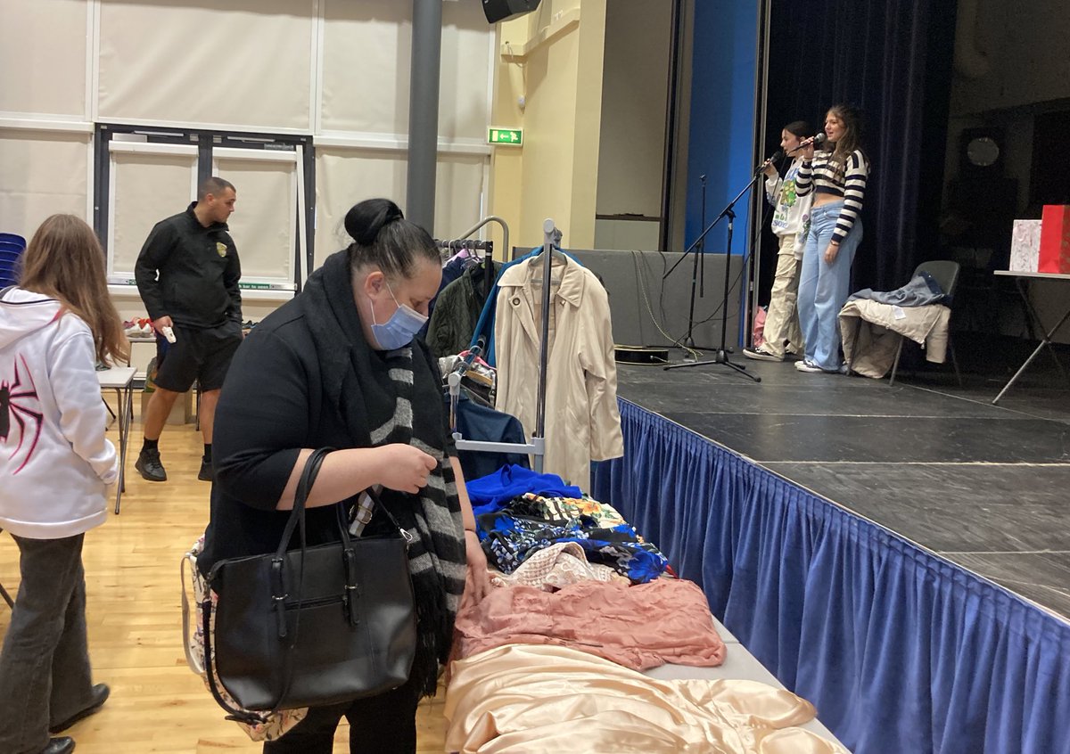 Well done to our musicians who performed at our <a href="/Stirling_High/">Stirling High School</a> #giveandtakefete.👏👏