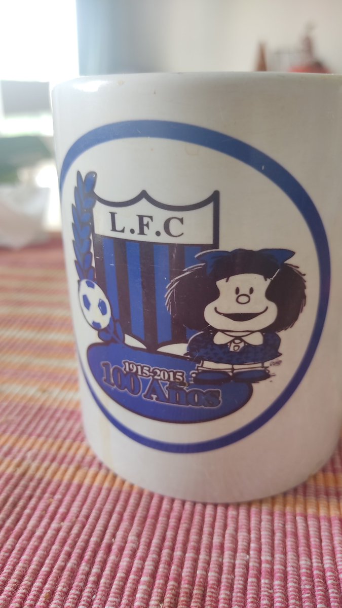 Emiliano451's tweet photo. Desayuno, es hoy #Liverpool ⚫🔵 https://t.co/rgiWbwGZHc