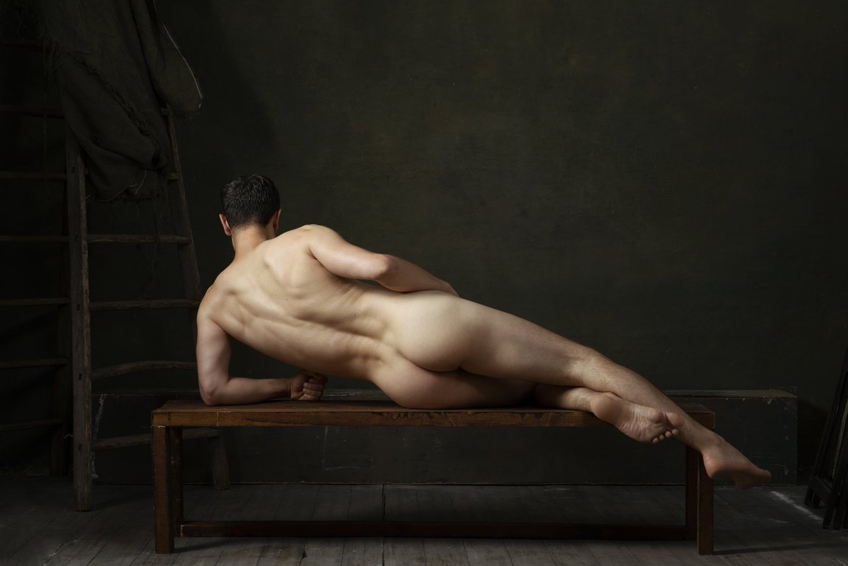 𝙁𝙡𝙤
by <a href="/o_valsecchi/">Olivier Valsecchi</a> 
.
#cassandremusic #oliviervalsecchi #nude #nu #men #artphotography #art