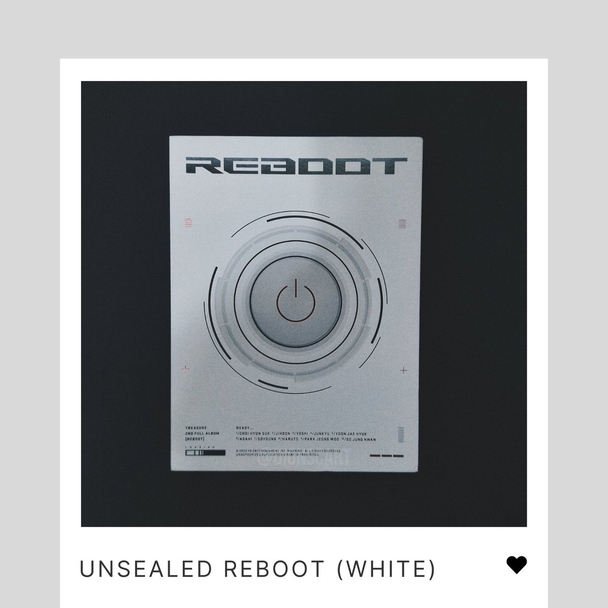 dionscart's tweet photo. WTS LFB #dionsells

TREASURE REBOOT
- UNSEALED Photobook (WHITE ver)

✧ 100 php
✧ dm for more info 

✭Rcbyt: https://t.co/vIq9fVs35n
mop: GCASH
mod: SCO / LBC

ic treasure teume trsr reboot pb https://t.co/u0f5p08OcG