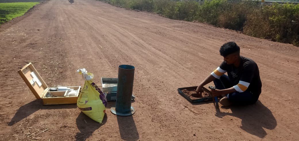 drmpune's tweet photo. #CRInfraUpdates

🟩 Pune – Miraj – Doubling 
↔️Length – 279.05 Km.
↔️Length commissioned - 184.88 km.
↔️Remaining – 94.17 km 
↔️Overall Physical Progress – 84%
💰 Cost - ₹ 4872.53 Cr
💰 Expenditure till date-₹3320.62 Cr. https://t.co/VjnnyeDDdi