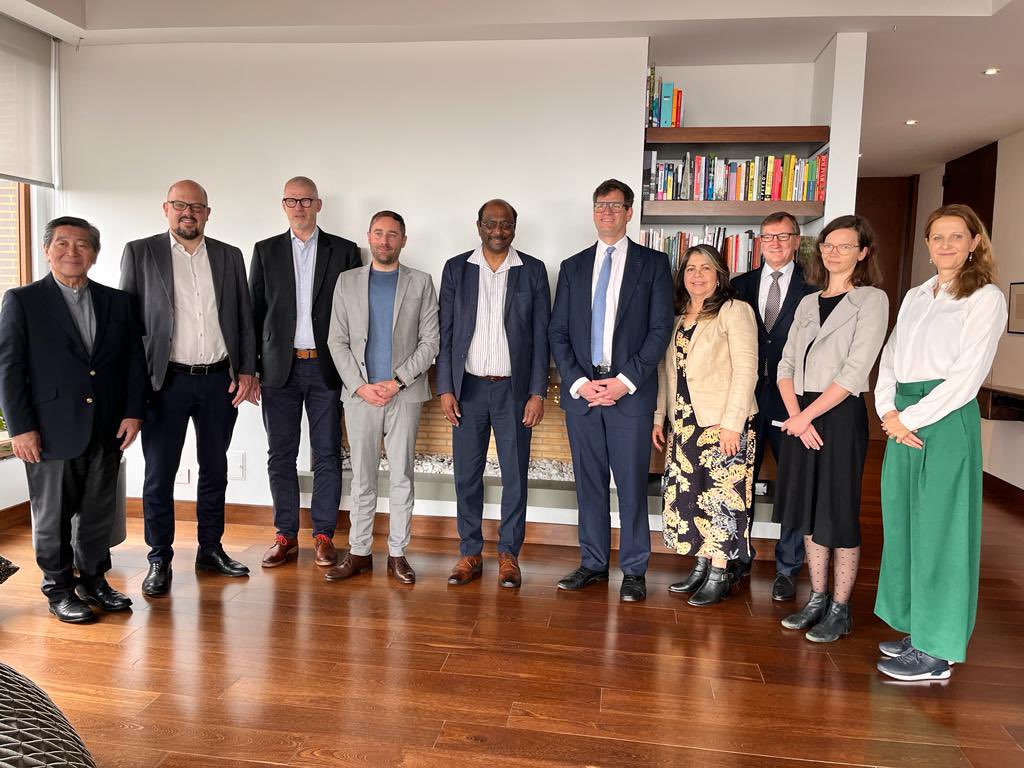 On 15 December 2023, #WCC general secretary Rev. Prof. Dr Jerry Pillay met with representatives of the embassies of Switzerland, Norway, Germany, and the diplomatic service of the European Union in #Colombia. #PeaceBuilding 🕊️🇨🇴 Learn more on the visit oikoumene.org/news/wcc-sees-…