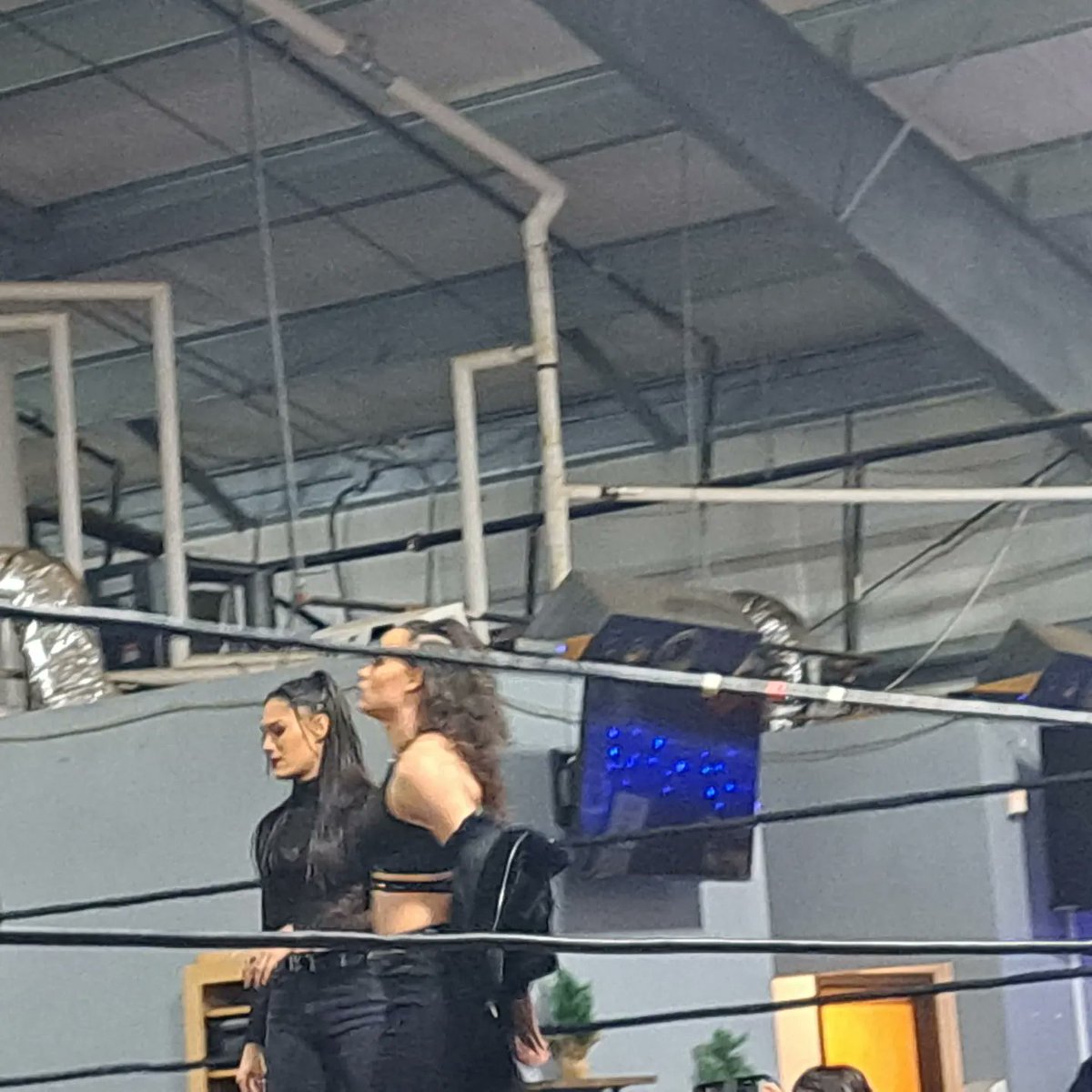 BrandonLattimor's tweet photo. @Renegade_Twins @CharRenegade_1 @W18Robin Showing why they can't be stopped and are the best #WrestlingatSouthern the other day #GetUSum https://t.co/G6OWoU5jMf