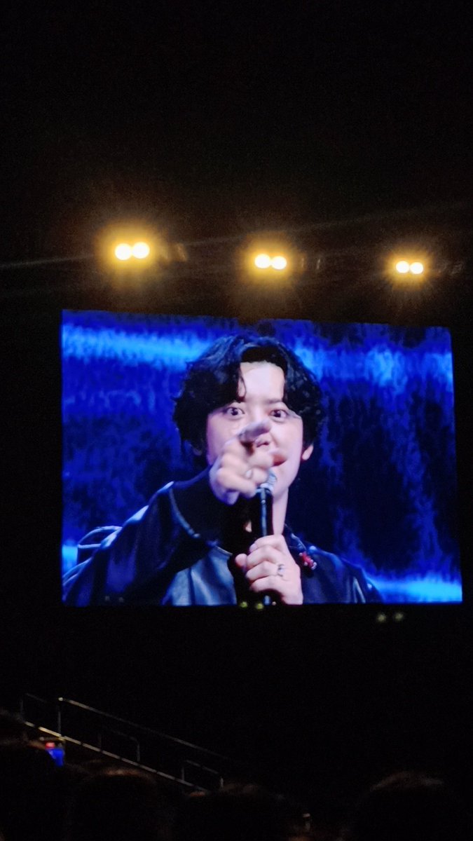 Librachuchu's tweet photo. cutie Chanyeol 🥰
#PENSHOPPExCHANYEOLinMNL https://t.co/EqkejyI0Vi