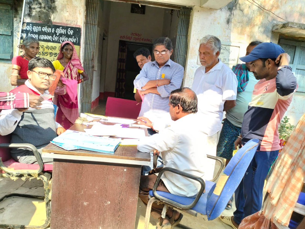 Madhubabau Pension distribution of the month of December-2023 in different GPs of Deogaon block.<a href="/SSEPD2/">SSEPD</a> <a href="/SsepdB/">DSSO, Balangir</a> <a href="/CollectorBgr/">Collector & DM, Balangir</a> <a href="/BPSethi/">Bishnupadaa Setthi</a> @