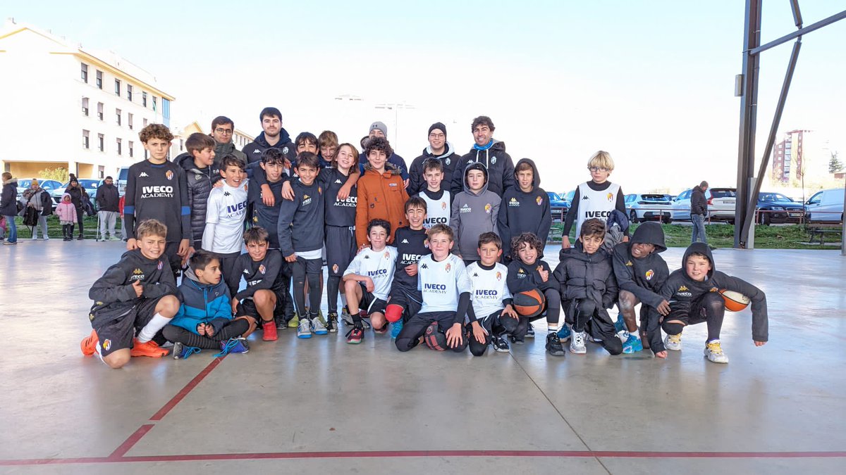 Alberto Flores tweet media