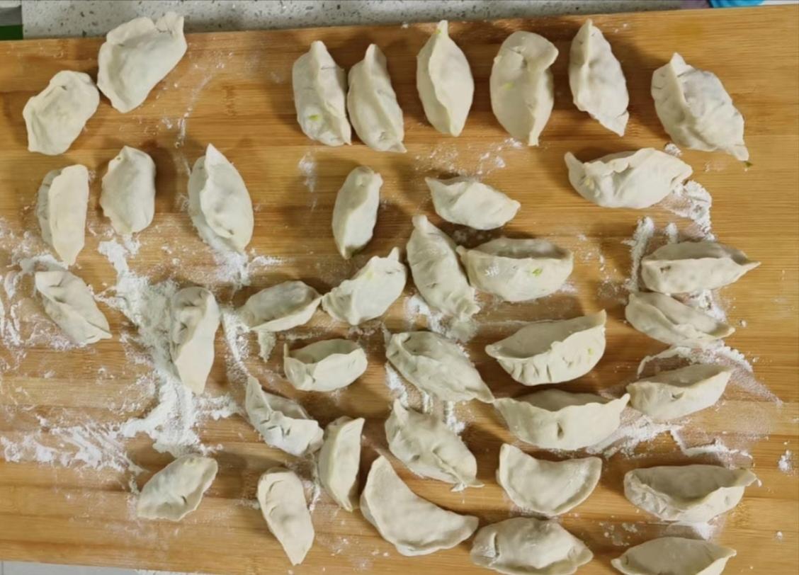 CryptoBarrenity's tweet photo. 包饺子成功了👩‍🍳 https://t.co/JbIjCRrQR7