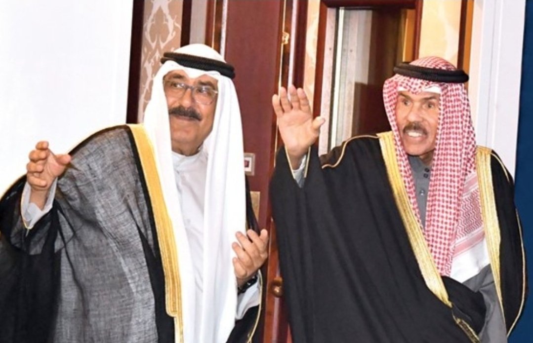 AOAltwaijri's tweet photo. رحم الله الشيخ نواف الاحمد الصباح أمير دولة الكويت وأسكنه فسيح جنّاته. 
ووفّق الأمير الجديد الشيخ مشعل الاحمد الصباح لمواصلة مسيرة البناء والنماء لأشقائنا في الكويت العزيزة.
#نواف_الاحمد_الصباح https://t.co/1Ml3fAW3Pa