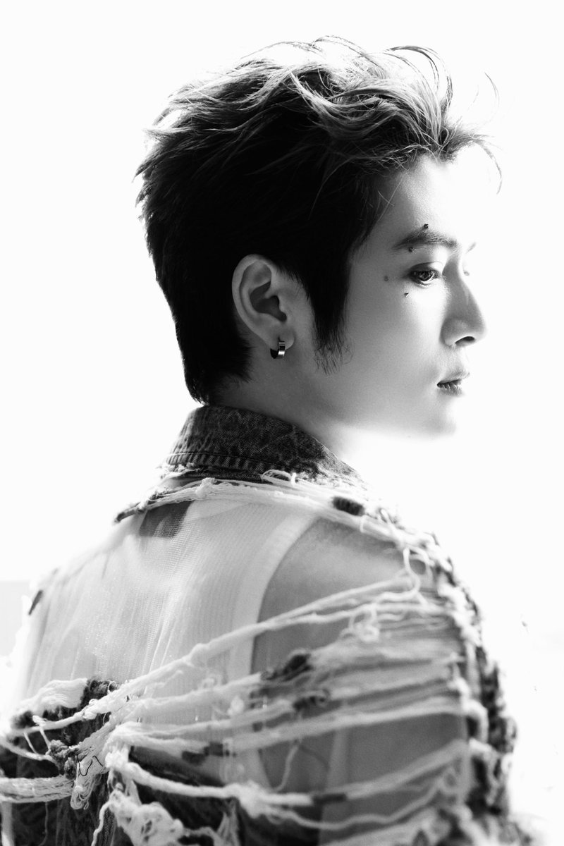 sasmallworld's tweet photo. [WEIBO] 20231216 #Rikimaru #力丸 Studio: Star Domain Music Festival in Guangxi

(3/3)

🔗 https://t.co/Xj2smr2JQG

#RikimaruChikada #近田力丸 https://t.co/HMwBpmGz1I