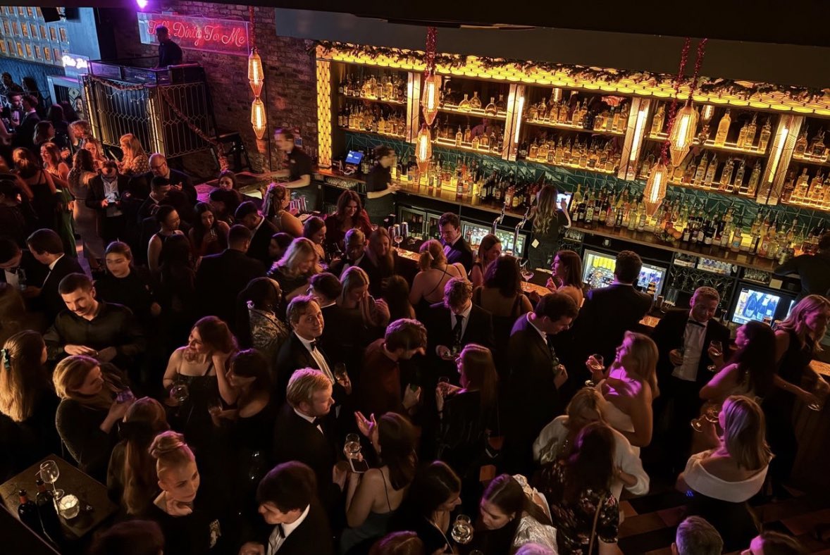 Anita Jewitt tweet media