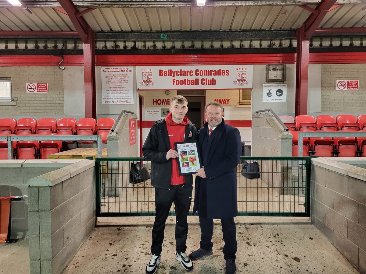 BallyclareFC's tweet photo. 100 Not Out!!

Congratulations to Liam Hassin who made his 100th appearance a couple of weeks ago. Club Chairman James Kirk presented him with a commemorative award to mark the occasion. Well done Liam! https://t.co/mCnYl4YR8i