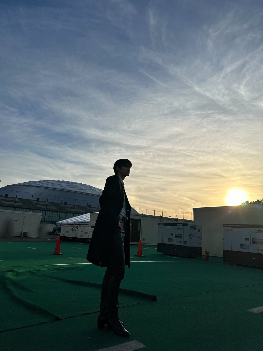 andTEAM_members's tweet photo. Music Bank Global Festival 2023に初めて出演しましたー！みなさんの歓声舞台中も聞こえてました！ありがとうございます😊
#andTEAM #JO https://t.co/QwXYyEBQ67