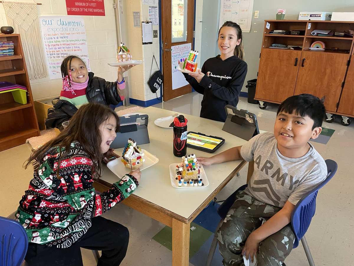 Mrs_BGunter's tweet photo. So much fun in third grade! Gingerbread houses for the win on a Friday afternoon! 💙🧡
#CEES #LearnGrowLead #gojackets #lexcs https://t.co/lmeCK6T3j8
