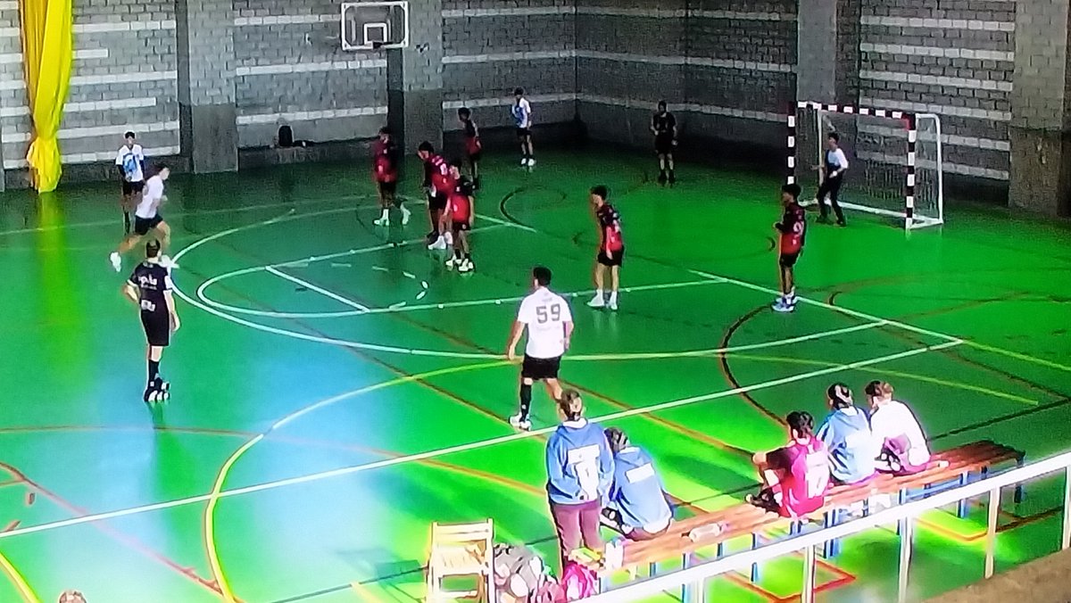 Balonmano
Juvenil Masculino
<a href="/LA_UBP/">Unión Bm. Pacense</a> 37
<a href="/ADBMMiajadas/">ADBM MIAJADAS</a> 36