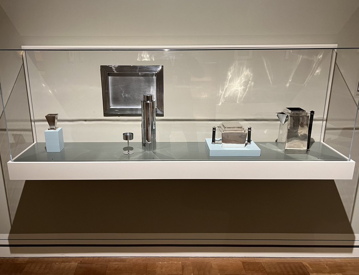 Moderneaire's tweet photo. “Beyond Heights Skyscrapers and the Human Experience” Exhibition at the Milwaukee Art Museum
December 8, 2023-June 16, 2024

https://t.co/zKDRlAnIrW https://t.co/NLwfpkNiGe