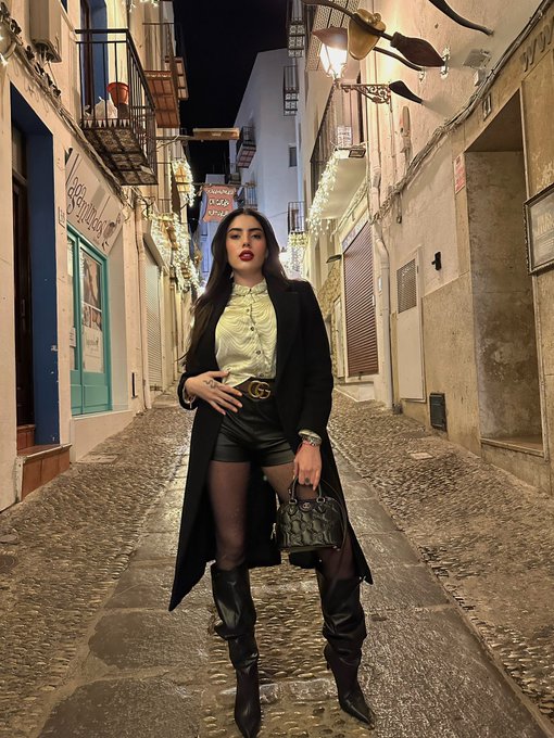 Ayer me la pas&eacute; muy bien en pe&ntilde;iscola 🤍🤍 https://t.co/tgTBR1Vwhu