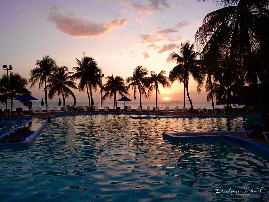 agrikol255's tweet photo. Royal Decameron - Montrouis, Haiti 🇭🇹
📸Richarson DORVIL
#travel #tourism #adventure #beach #sea #Sunday #life #lifestyle #royaldecameron #beachlife #Haiti #Ayiti #nature https://t.co/uBbydIRF3M