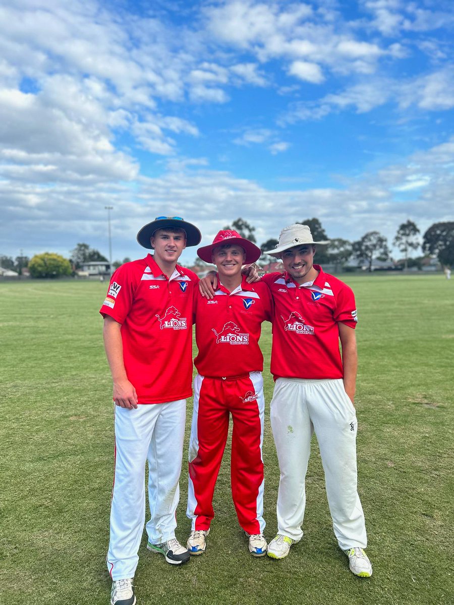 🦁 Down Under Update! 🇦🇺

Dan Ewens showcasing his all-round prowess with a stellar 83 runs and snatching 3 wickets! 💥

Will Boucher turning up the heat, scoring 16 and bowling with absolute fire! 🔥

Jack Veale making his mark, hitting 8 and grabbed 2 crucial wickets! 💪