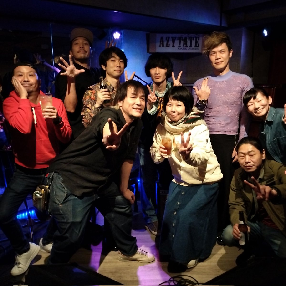 diamond_jizou's tweet photo. お集まり下さったお客様、共演者の皆様、京橋AZYTATEの店長よっくん、スタッフさん、皆様ありがとうございました。
またいつか。
#livemusic #京橋AZYTATE #ライブ #集合写真 #のむらけん #新太郎 #くっすん #ひとりナマステ #TOMATOM #後藤タカヒロ #DNA池上 https://t.co/CrsNfRunh9