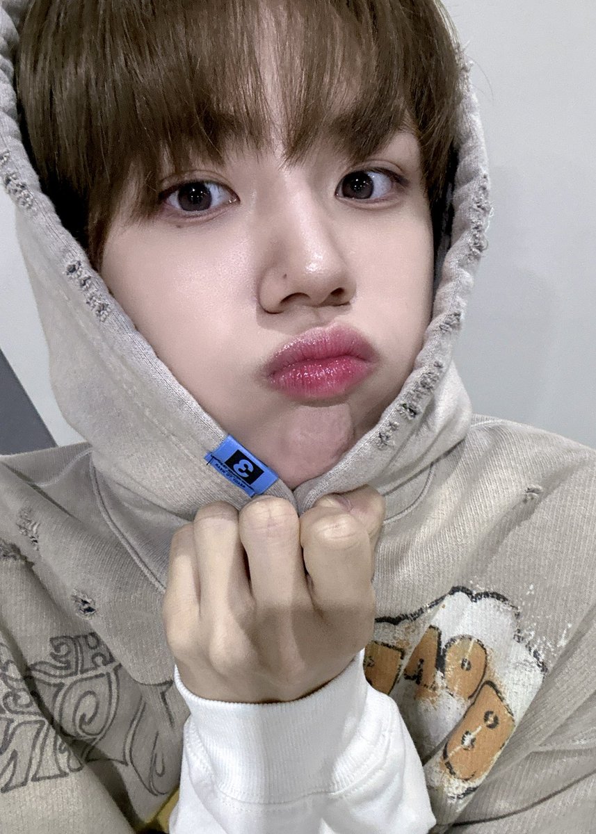 CRAVITY (@cravity_twt) on Twitter photo 