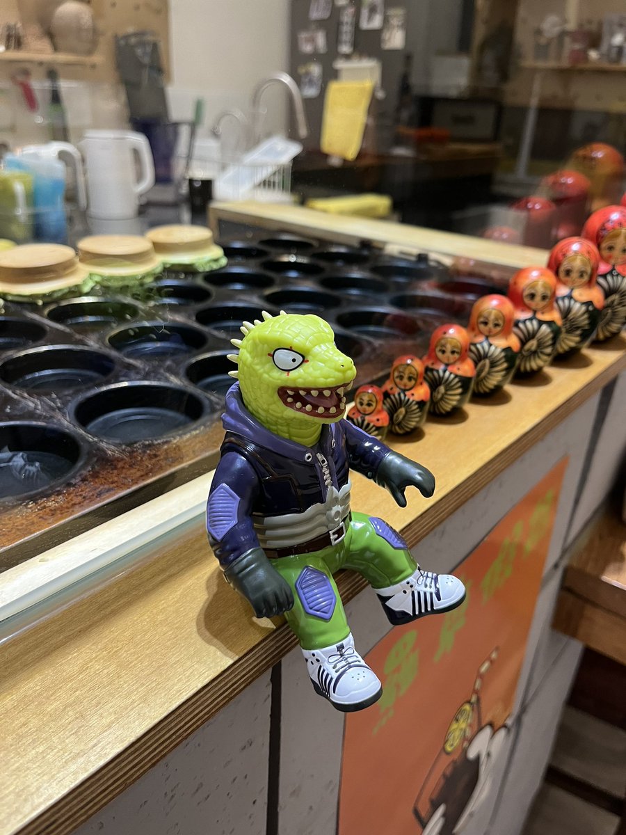 eric77427's tweet photo. Caiman🦎 wait for wheel cake

@neo_playerone 
@gonkiann 

#neoplayerone 
#neosofviseries 
#ドロヘドロ 
#caiman 
#sofubitokyos 
#wheelcakes 
#憨仔車輪餅 
#wheelcake https://t.co/Fda9QZ5yyn
