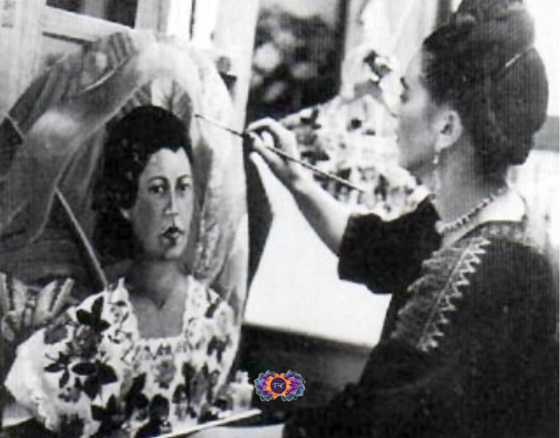 “He sido capaz de hallar una forma personal de expresarme en la pintura, sin que me empujara prejuicio alguno.” #FridaKahlo (Archivo Isolda P. Kahlo, México)