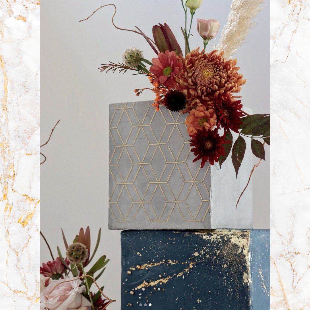 evilcakegenius's tweet image. @sugardreams_odeza created this stunning cake using the Caking It Up Emerald Stencil ✨
Shop the Caking It Up Stencil collection here - bit.ly/3GNfWQU
#evilcakegenius #cake #cakestencil #cakedecorating #cakeproducts #cakehack #cakeinspo #cakeinspiration