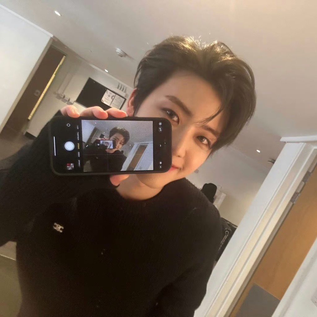 leoenana813's tweet photo. ♡♡♡♡ https://t.co/fwxwBICoqU