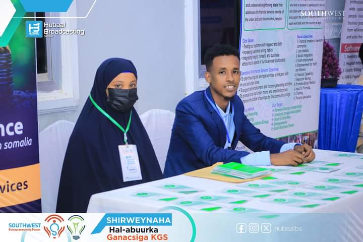 MidnimoMfi's tweet photo. We're very proud to participate in the first entrepreneurship forum in KGS.
We full empower youth by giving them opportunities to access Labour market and also to encourage them changing innovations into Real Business. https://t.co/BBdAcvbURv