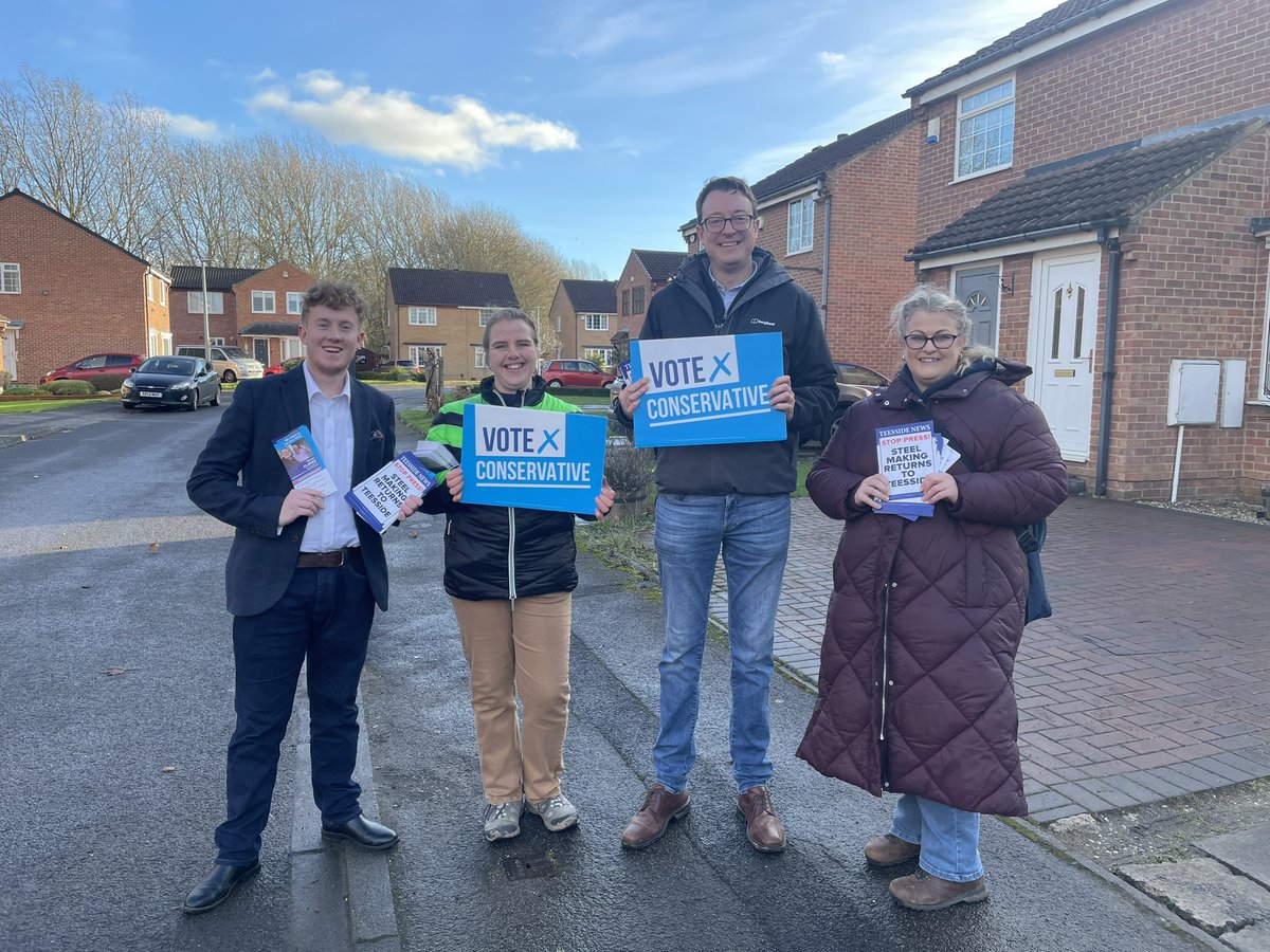 What a fantastic morning out in the doors with @SimonClarkeMP and team in Middlesbrough South and East Cleveland.  Such a great response.  People are seeing a difference in the area under the Conservatives.   #torycanvass @cwowomen @CWONorthEast @MSECconservativ