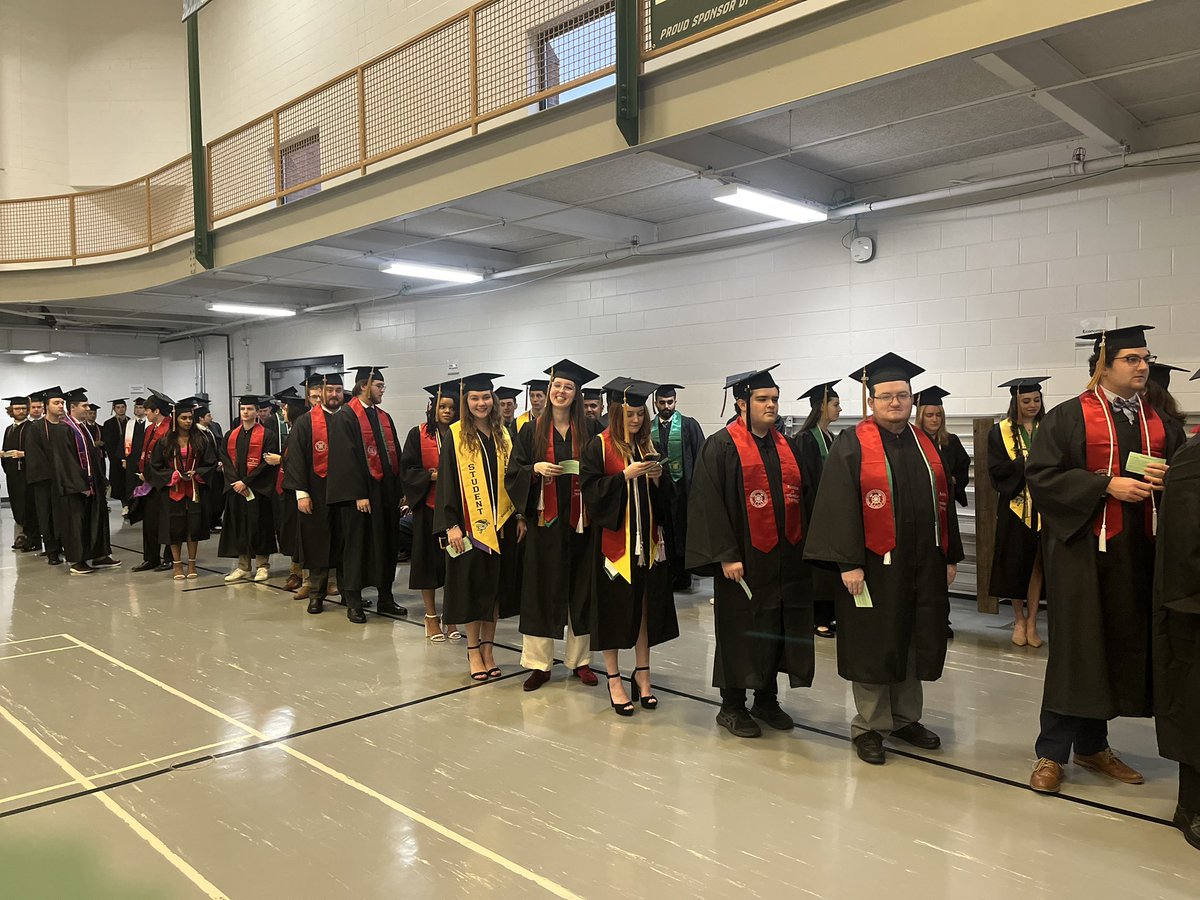 Center4ERP's tweet photo. Our MBA graduate Jessica is the student Mace bearer representing #KummerCollege @MissouriSandT https://t.co/f427VMrCkJ