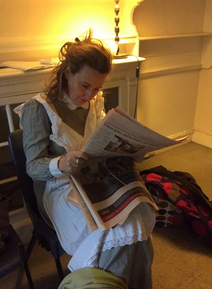 greenmiranda's tweet image. Dec 16th 2015 below stairs on the &quot;Downturn Abbey&quot; set #bbctw ...( I seem to remember @Kevin_Maguire came in later like a wrecking ball )