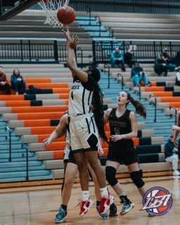 Dexter knocks off Ferndale 44-38 in Game One on Day 2 at The Best of Michigan Holiday Classic <a href="/LBIPremierBB/">LBI Premier Prospects</a> <a href="/wadesworld32/">Coach Keith Wade</a> <a href="/LBI_Carolina/">Coach Wright</a>