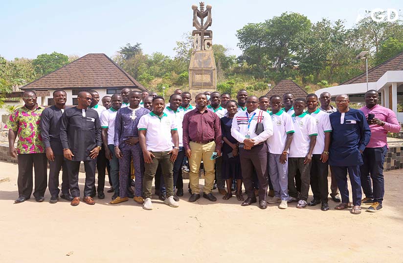 agridigitale1's tweet photo. GIE AgrI-Pro Togo connecte les producteurs aux marchés https://t.co/W6FqtreWmZ #Agriculture #Togo @giz_gmbh @IngeBaumgarten #PROCIV https://t.co/buF4VwI4Ri