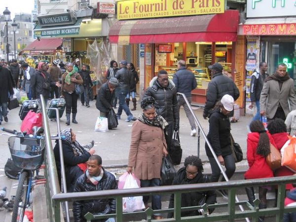 FilFrance's tweet image. Promenade dans le joli Paris
Un commentaire ...