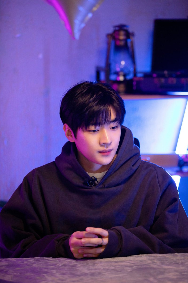 parkjaechanpics's tweet photo. https://t.co/4uzoF6vSBX