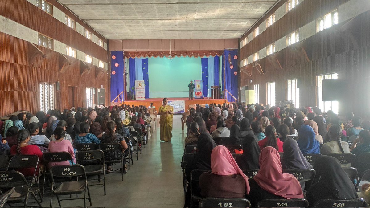 An impactful Organ donation awareness programme conducted by @jeevandants at St.ANNS College for Women, Mehadipatnam. An 'Let's Unite to save lives together.' Thanks to the management for tremendous support. @SwarnalathaGud2 @NottoIndia @vinay_vangala @dme_telangana