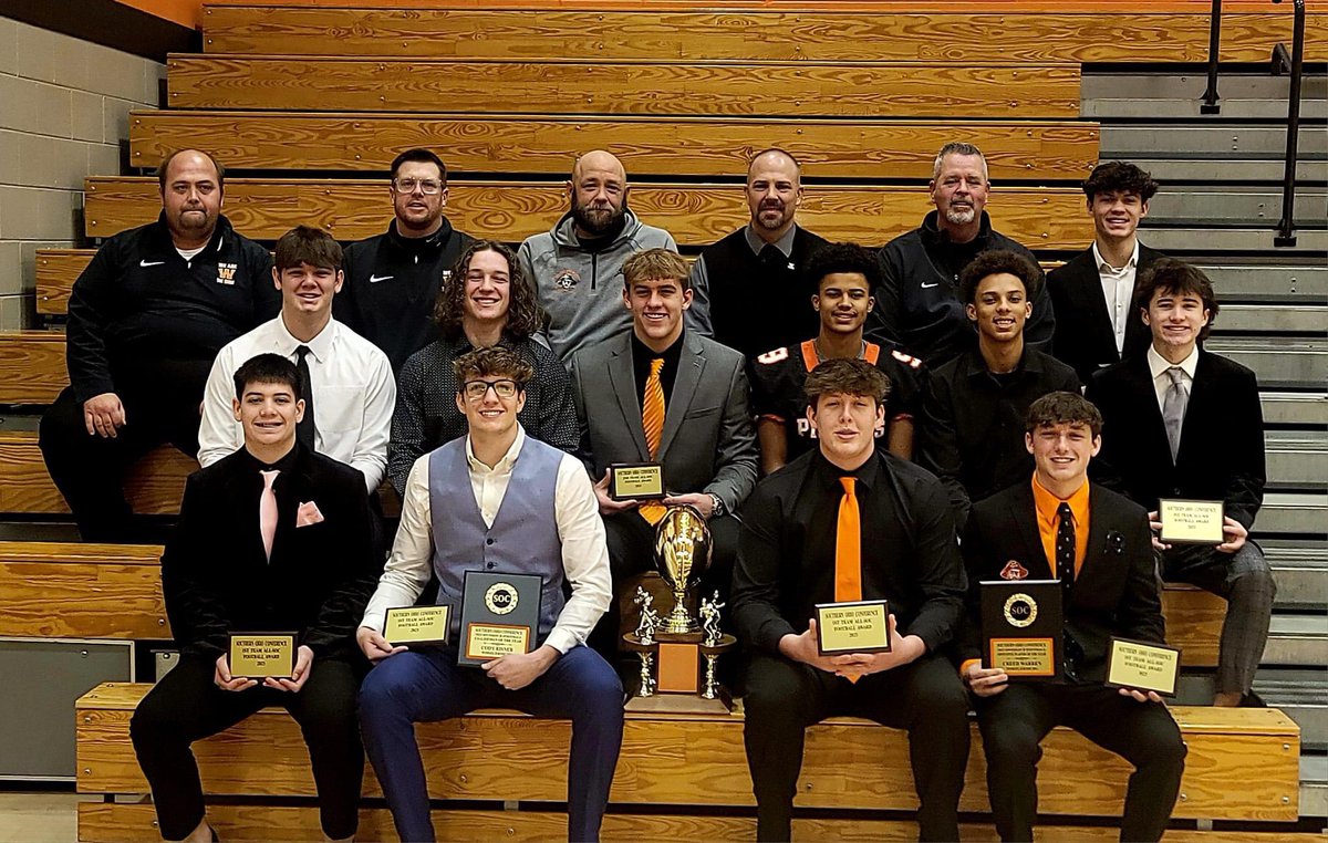 Congrats SOC DII Allstars and 2023 Pirate Football SOC champs.
Creed Warren Off POY 
Cody Risner LMOY
Jake Darling 
Landon Hutchinson
Cole Estep
Devon Lattimore
Xander Mowery 
Kenyon Evans 
Brayden Maxie
Kolton Salyers 
Braylon Rucker 
BURG FB Staff Coaches of the year