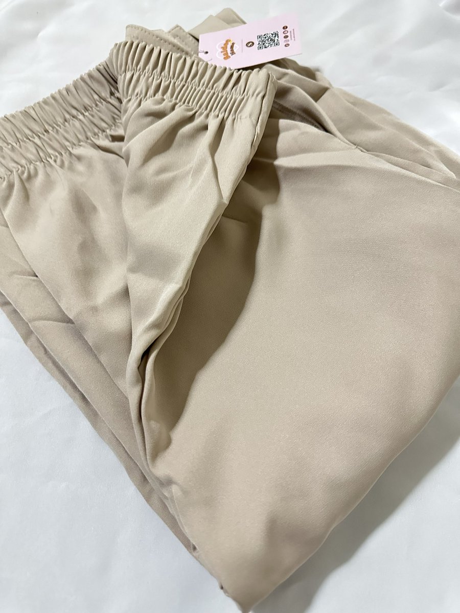 hobagm93's tweet photo. (NEW🌟) ส่งต่อกางเกง #saideehome รุ่น twins pants 
✿ size sㅣสี beige whip 
✿ price 299฿ ส่งฟรี 🎀
➖
#ส่งต่อsaideehome #โล๊ะตู้ #โล๊ะตู้เสื้อผ้า #ส่งต่อเสื้อผ้า #ส่งต่อเสื้อผ้ามือสอง #ส่งต่อเสื้อผ้ามือ2 #เสื้อผ้ามือสอง #เสื้อผ้ามือสองราคาถูก https://t.co/NByXBNmPXj