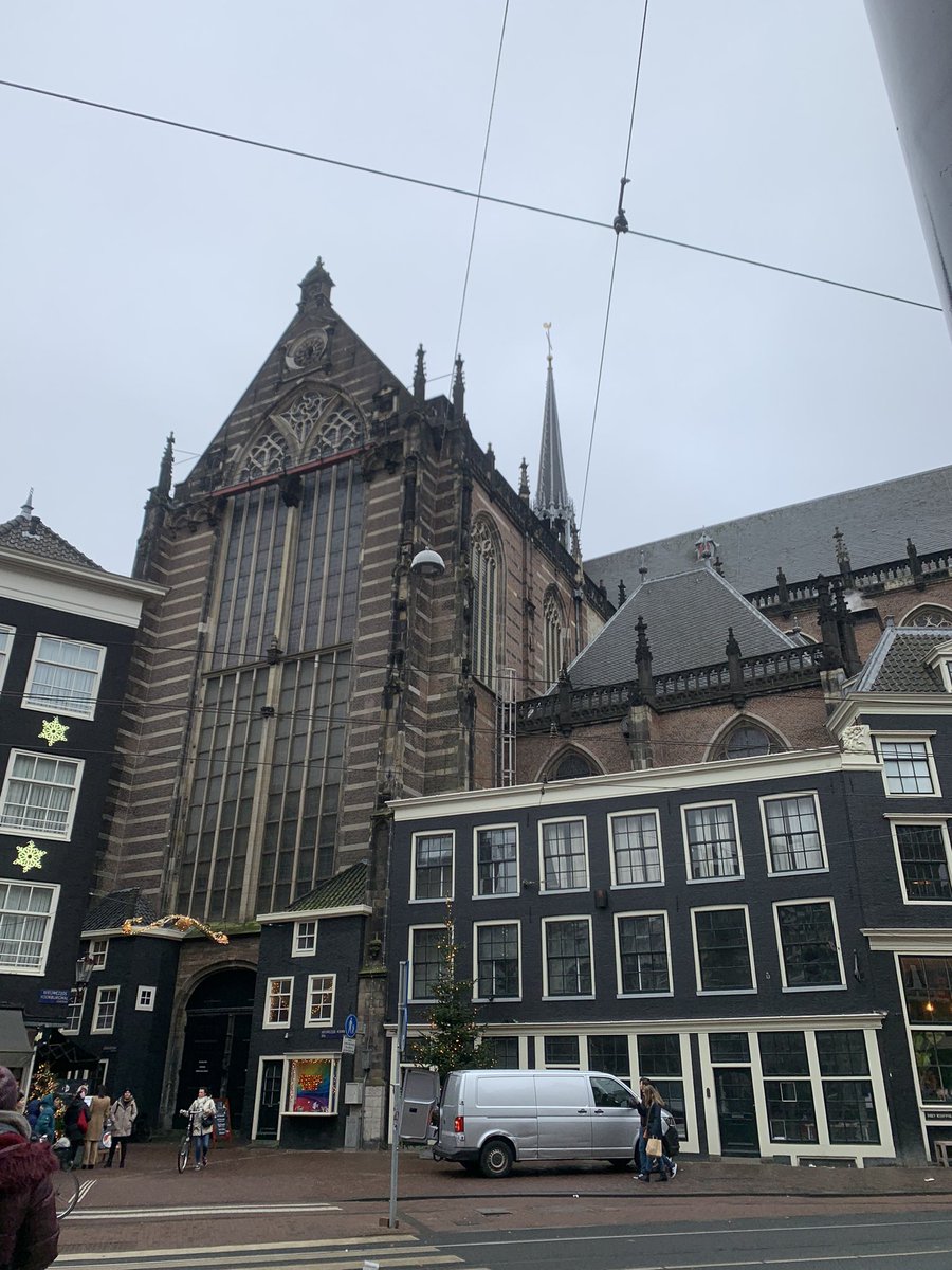 comare's tweet image. 