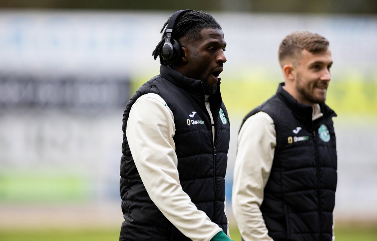 EdLiveSport's tweet photo. KICK-OFF!! 

We are underway at Parkhead and McDiarmid Park 

Celtic 0 Hearts 0 
St Johnstone 0 Hibs 0 https://t.co/SKAihIaZtt